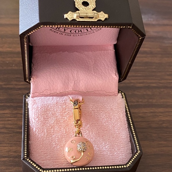 NWT and Box Juicy Couture cup cake in pink with gold tone accents. Always in box - Picture 3 of 7